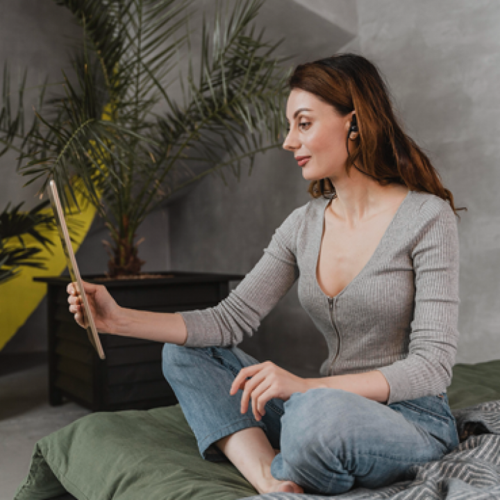How Personal Style Naturally Changes Through Different Stages Of Life